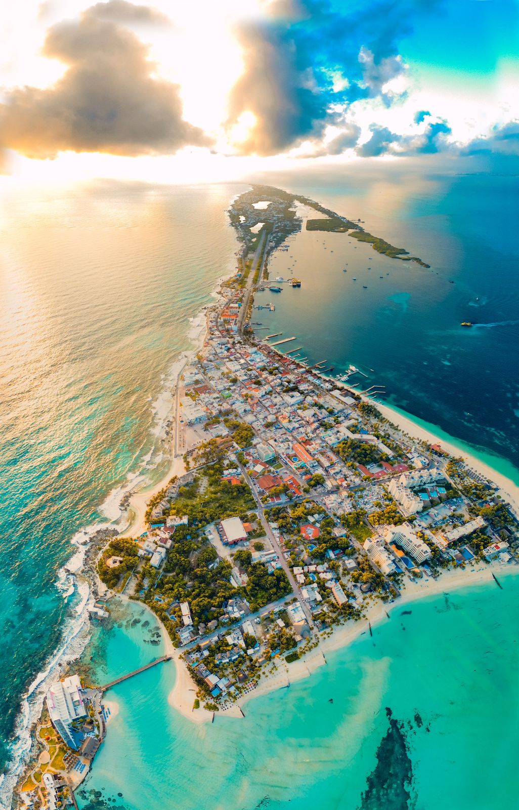 ÚLTIMOS DÍAS PARA VOTAR EN LA NOMINACIÓN DE ISLA MUJERES A LOS PREMIOS ...