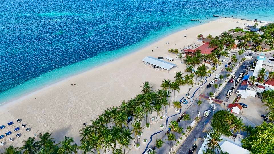 Gobierno de Isla Mujeres ondea con orgullo la Bandera Blue Flag para ...